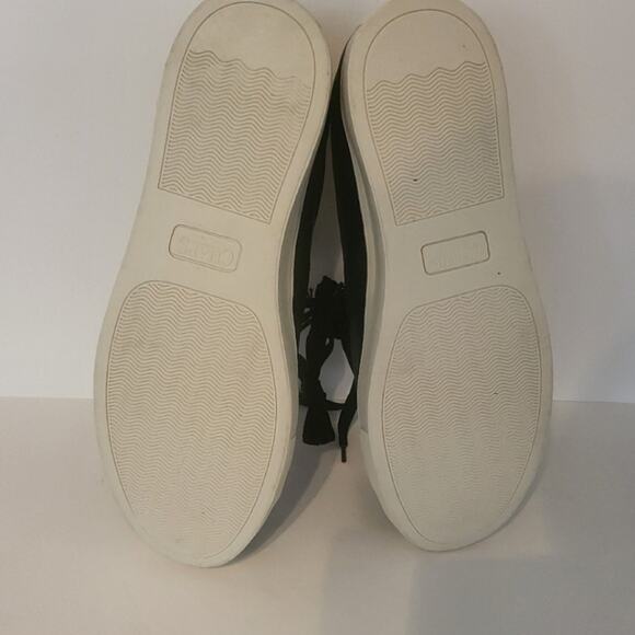 9 Chaps Men's Camden Court Shoe - Picture 3 of 3